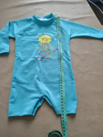 Enterito, traje de baño para bebe con proteccion UV. Nuevo Floresta