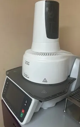 Horno de prensa dental y bomba de vacío Programat Ivoclar EP San Miguel del Monte
