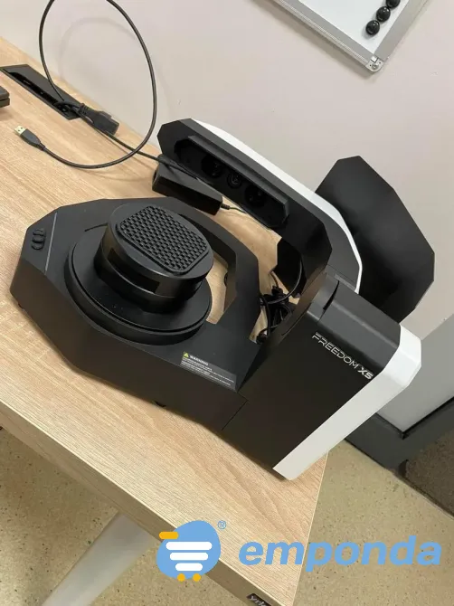 Escáner 3D para laboratorio dental DOF Freedom X5 Bahía Blanca - imagen 1