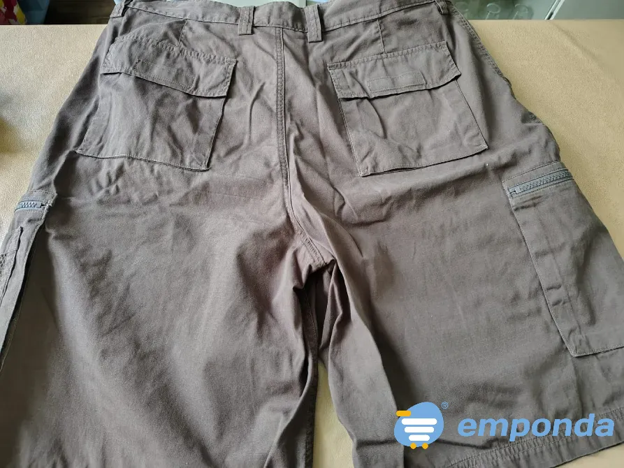 Bermuda cargo para hombre. Impecable Floresta - imagen 8