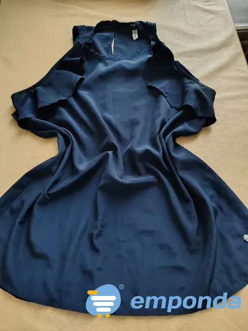 Blusa elegante con volado Floresta - imagen 4