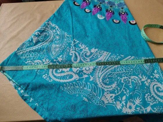 Vestido indu tipo tunica, super amplio Floresta