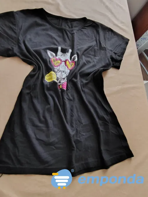 Remera con estampa jirafa fashion Floresta - imagen 3