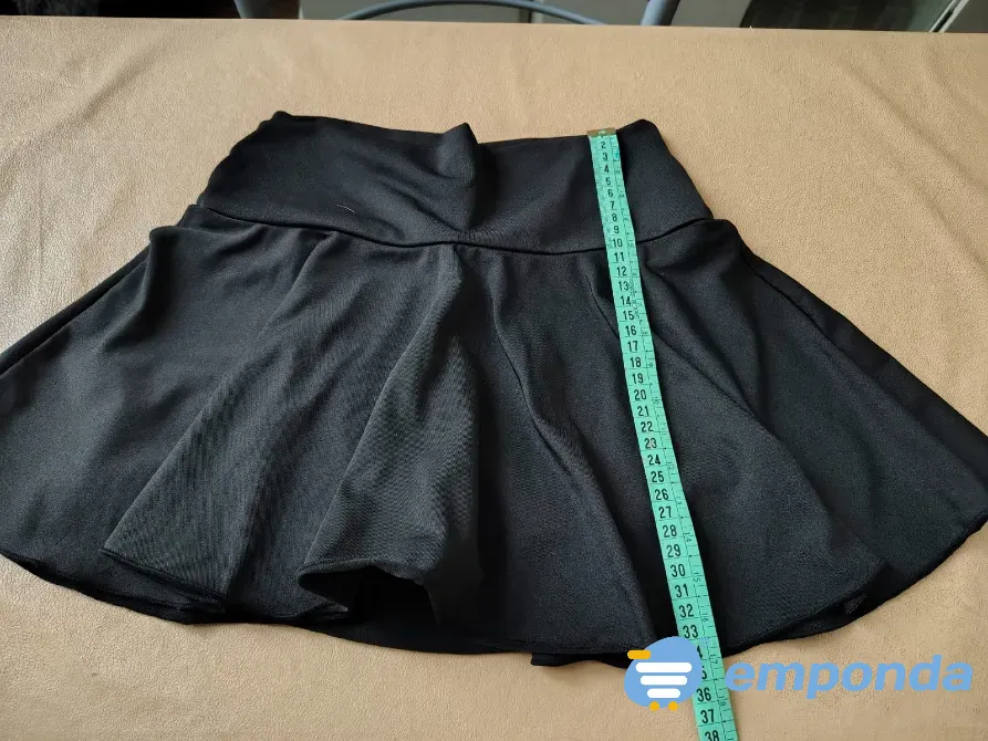 Pollera deportiva con short Floresta - imagen 4