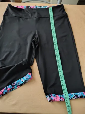 Conjunto deportivo, calza corta y remera Floresta