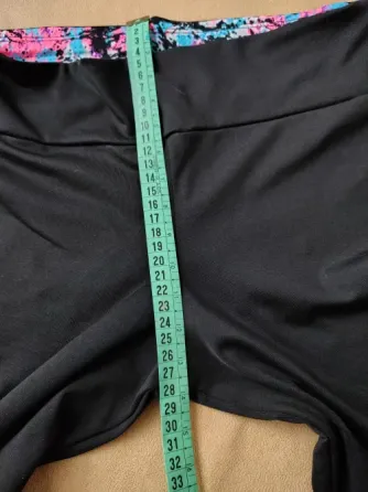 Conjunto deportivo, calza corta y remera Floresta