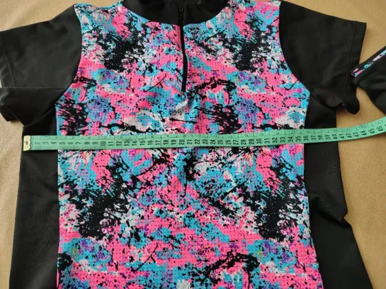 Conjunto deportivo, calza corta y remera Floresta