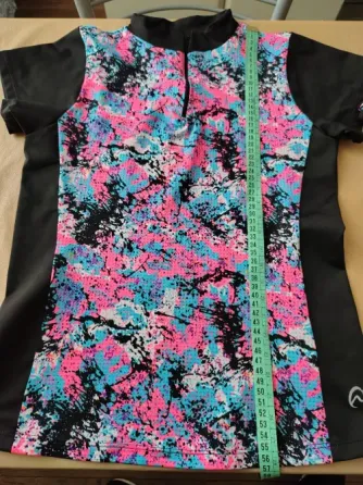 Conjunto deportivo, calza corta y remera Floresta