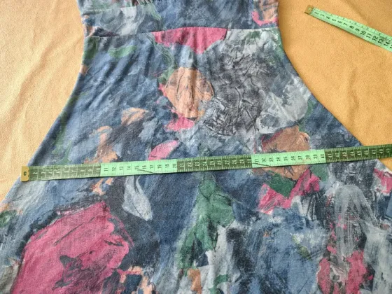 Vestido evase, estampado de largo tres cuartos Floresta
