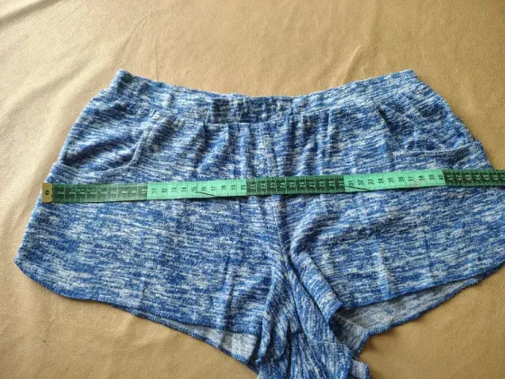 Short con bolsillo. Suelto, fresco Floresta
