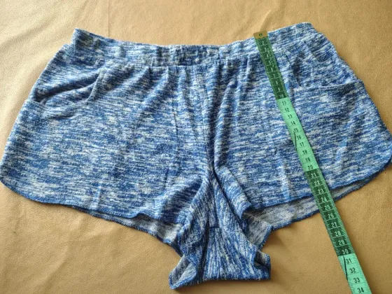 Short con bolsillo. Suelto, fresco Floresta