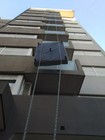 Fletes la plata mudanzas en la plata y tolosa La Plata