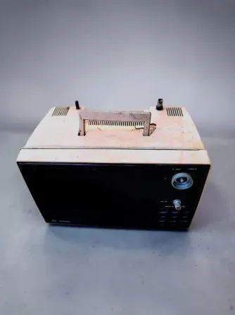 Televisor Hitachi Portátil Vintage Retro Palermo